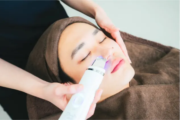 男性のお客様への毛穴洗浄ケア